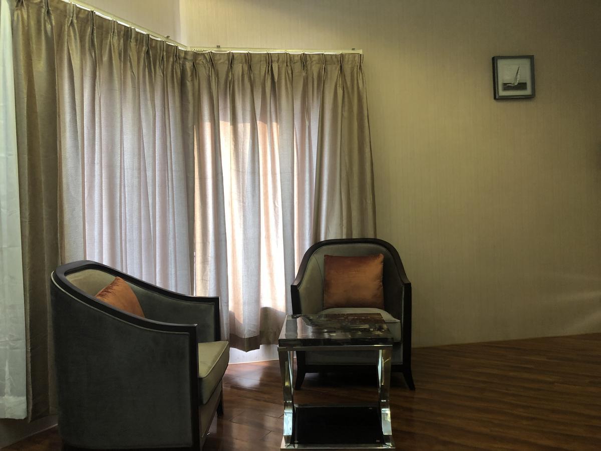 Hotel Sharanam Shegaon Kültér fotó